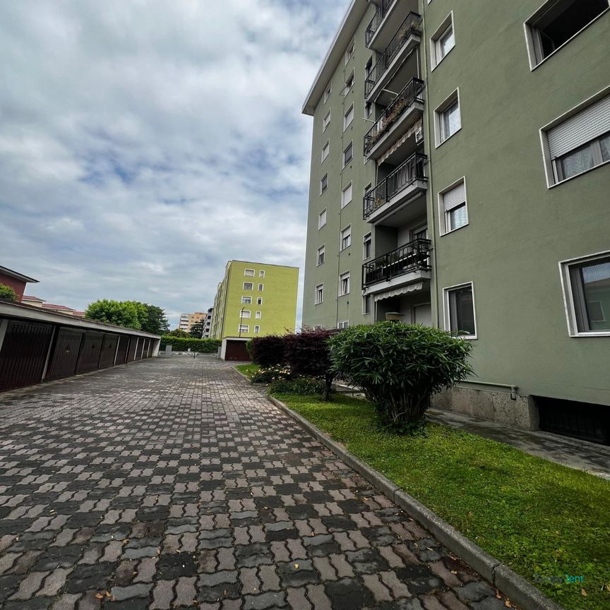 Quadrilocale o più in Via Francesco Cilea, Cinisello Balsamo - Photo 1