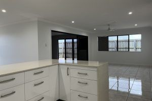 12 Lancaster Way, 4740, Ooralea - Photo 5