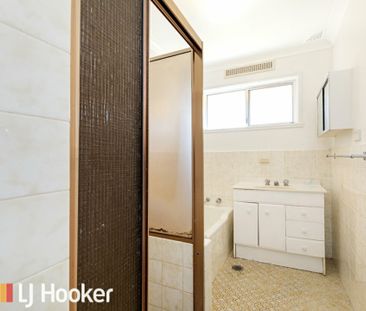Comfortable East Tamworth Home - Photo 6