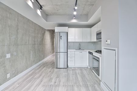 Brant Park Lofts , #911 - Photo 4