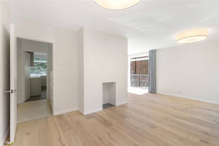 A wonderful, newly refurbished 4 bedroom entire house located a very short walk from Holland Park. This property benefits from a private garden and its own garage. Tenancy Length: Minimum 12 months EPC rating: D | Council Tax Band H - Photo 2