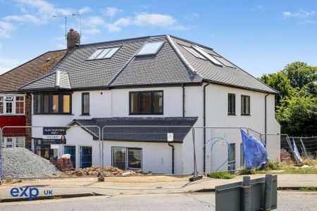 2 bedroom maisonette to rent - Photo 2