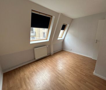 Location Appartement 4 pièces 78 m² La Châtre - Photo 5