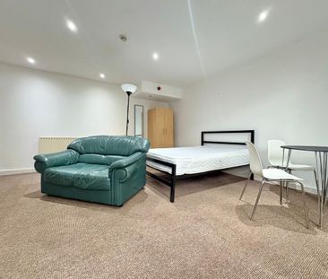 1 bedroom flat to rent - Photo 4