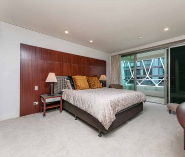 Stunning 2-Bedroom Luxury Apartment – Pullman Auck - Photo 1