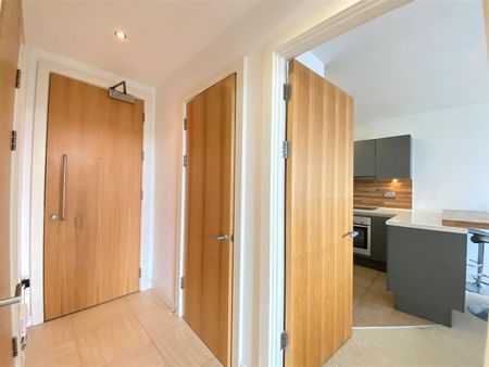 1 Bedroom Apartment To Rent - Photo 3