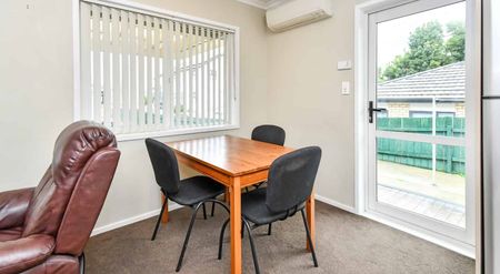 Lovely home Papatoetoe - Photo 5
