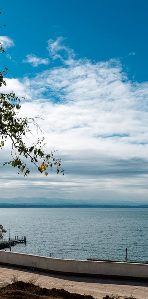 Vue imprenable sur le lac de Neuchâtel - Photo 1