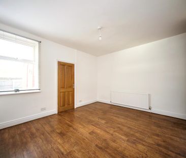 Diggle Street, Wigan, WN6 - Photo 1