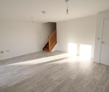 3 bedroom detached house to rent - Photo 5