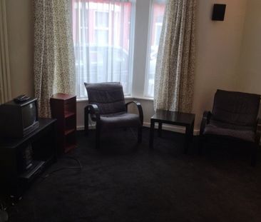 4 Bed - Egerton Road, Off Smithdown Rd, Liverpool, L15 - Photo 2