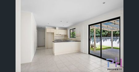 MOVE IN READY! - Photo 5