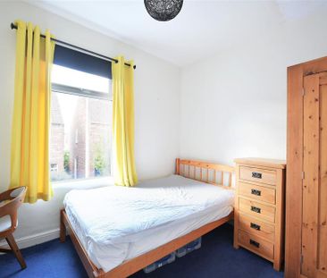 1 bedroom terraced house to rent - Photo 2