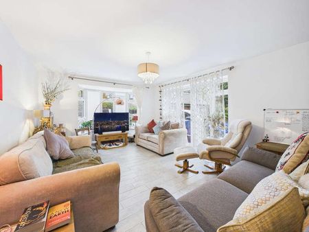 Mill Lane, Stokenchurch, Buckinghamshire, HP14 - Photo 3