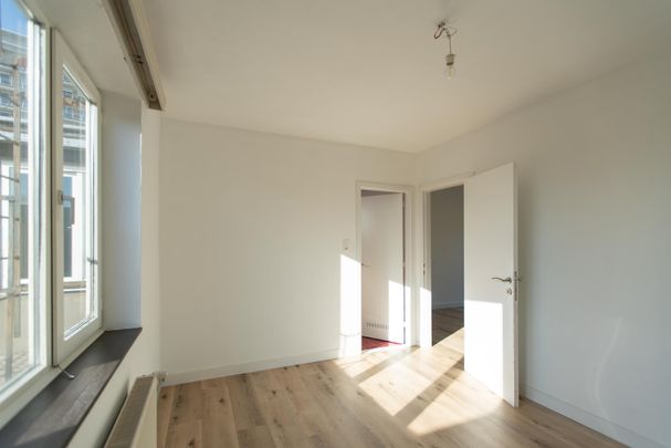 Zeer lichtrijk 1 SLK appartement met garage en berging - Photo 1