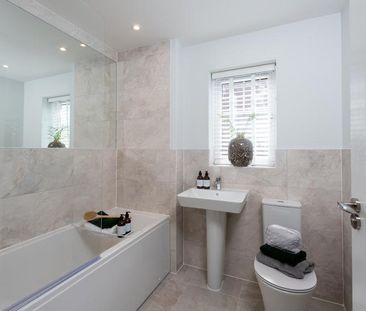 4 bedroom detached house to rent - Photo 5