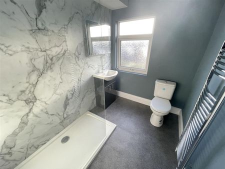 2 bedroom House To Let - Photo 5