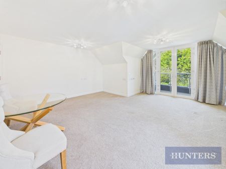 1 bedroom Flat To Let - Photo 4