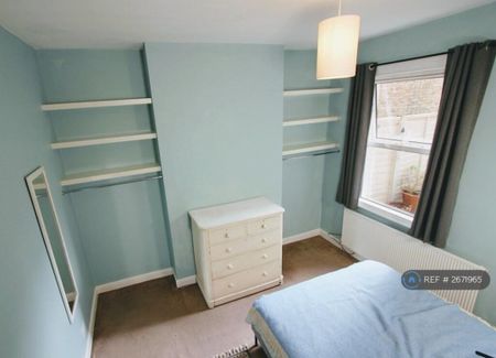 1 Bed Flat, Kingswood Road, SW2 - Photo 4