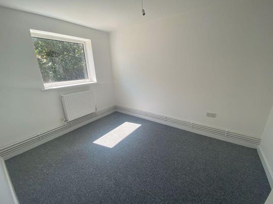 5 bedroom apartment to rent - Photo 1