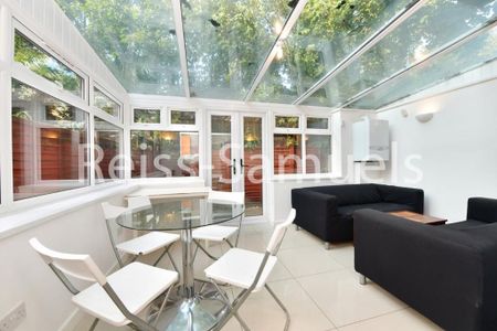 5 bedroom semi-detached house to rent - Photo 3