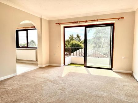 2 bedroom apartment to rent - Photo 3