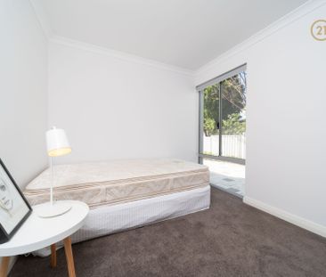 Convenient Location @ $850 Per Week - Photo 4