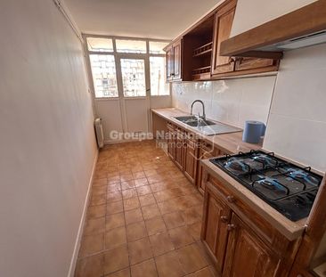 SALON DE PROVENCE : appartement de 4 pièces (72 m²) en location, - Photo 4