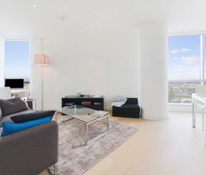 1 Bedrooms Flat to rent in Charrington Tower, New Providence Wharf, London E14 | £ 450 - Photo 1