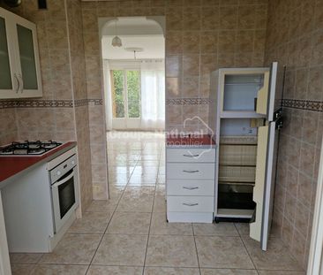 A Louer Aubagne Appartement de type 3, - Photo 2