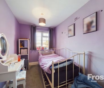 School Road, Ashford, Surrey,TW15 - Photo 4
