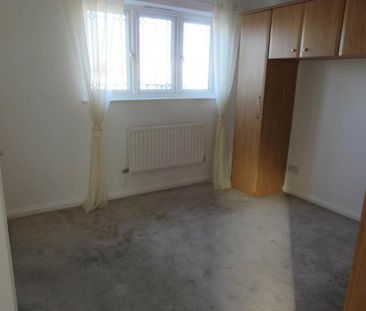 3 bedroom detached house to rent - Photo 4