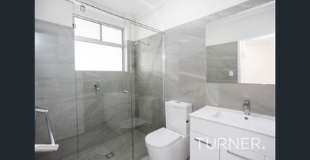 Spacious 2 Bedroom Unit - Photo 3