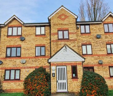 Prestatyn Close, Stevenage, Hertfordshire - Photo 6