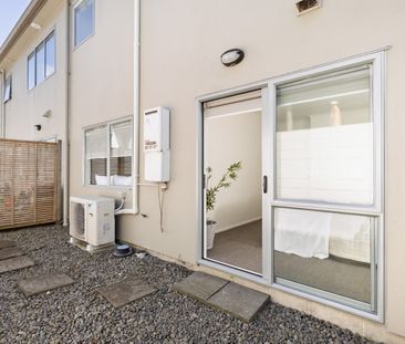 Mount Maunganui's Piece of Paradise - Mt Maunganui - Photo 6