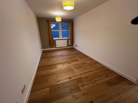 2 bedroom property to rent - Photo 4