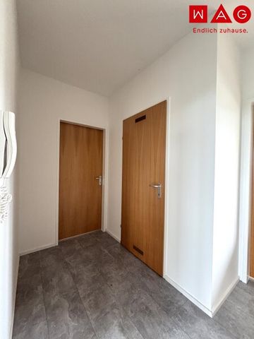 Wohlfühlen im Grünen! 2 Zimmer Wohnung im beliebten Stadtteil Linz Oed mit ausgezeichneter Infrastruktur! - Foto 2