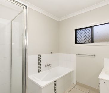 15 Eungella Court, Bushland Beach - Photo 1