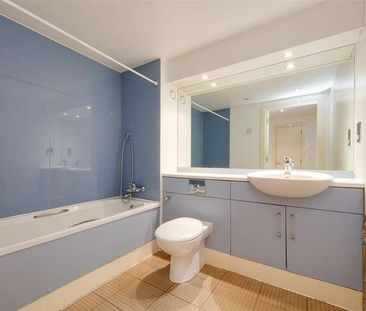 Galaxy Building, Canary Wharf, E14 - Photo 1