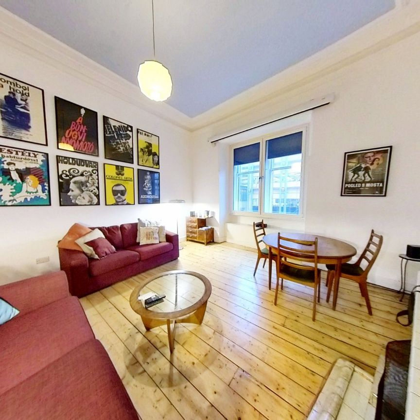 3 bedroom apartment to rent - Photo 1