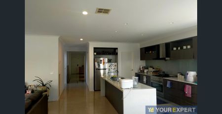 Luxury Modern Living - Photo 2