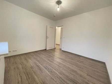 *Modernisierte Balkonwohnung in grüner Lage – Essen Bedingrade* - Foto 2