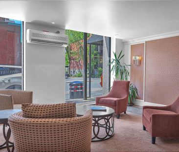 Apartment Building in the Heart of Westmount – 200 Kensington, Mont... - Photo 5