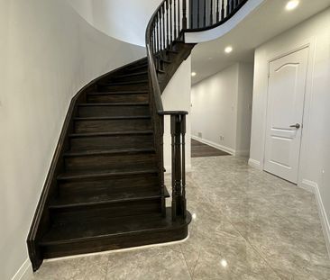 For Lease - 5058 Oscar Peterson Boulevard, Mississauga, Ontario - Photo 6