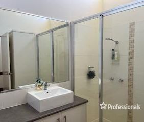 **FURNISHED UNIT - ELECTRICITY & WATER INCLUDED** - Photo 6