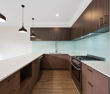 Near-New Family Home in Prime Arcadia Estate Location - Photo 6