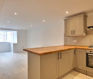 1 bedroom ground floor flat to rent - Photo 4