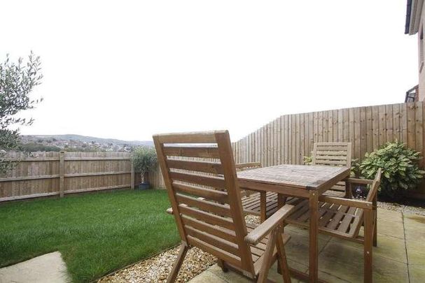 Rhodfa'r Rhyddwen, Caerphilly, Caerphilly - Photo 1