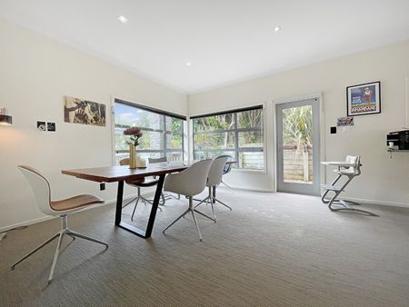 Welcome to 74 Amesbury Drive, Churton park - Photo 4