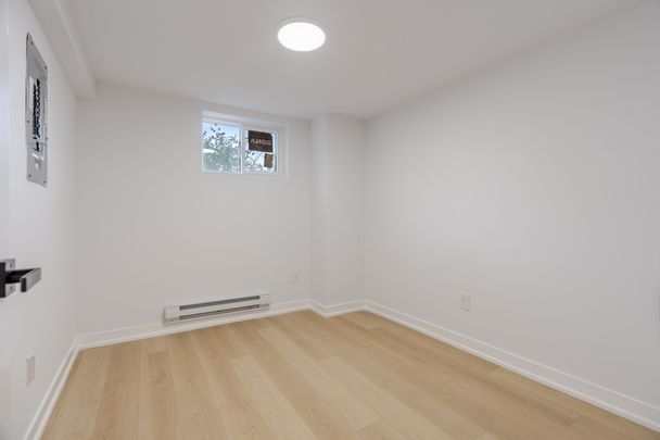 For Lease - 1487 Morisset Avenue Unit# A, Carlington - Central Park, Ontario - Photo 1